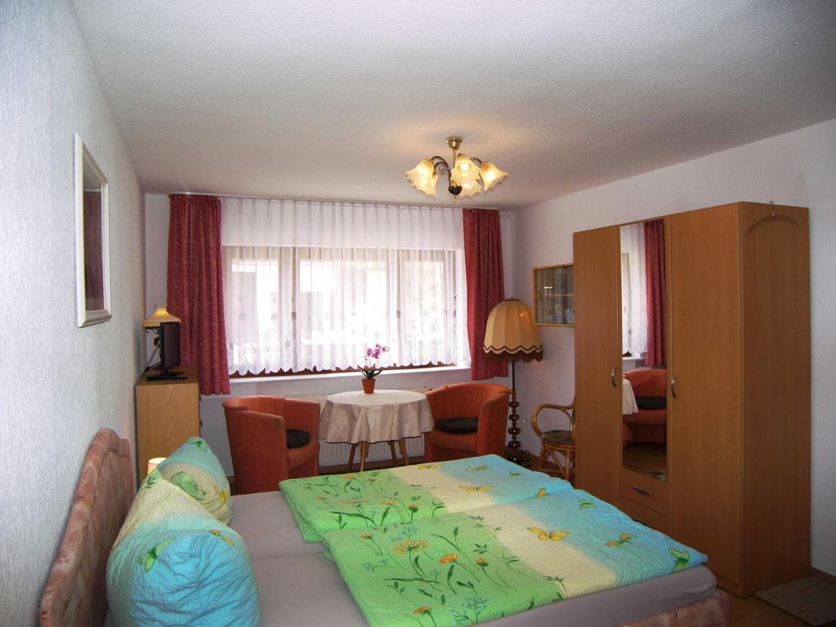 Ferienhaus Alice 10 Gehminuten Vom Strand Entfernt Heringsdorf  Bagian luar foto